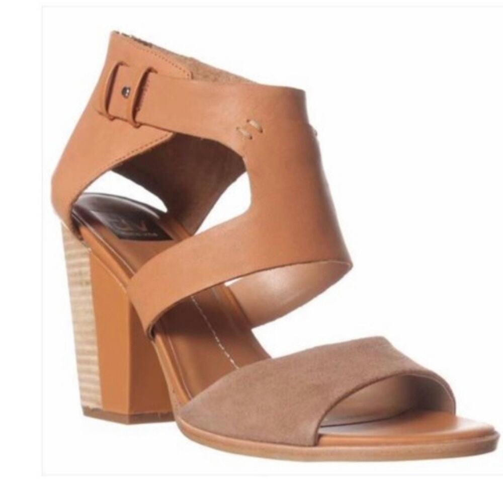 Dolce Vita Parissa Ankle Strap Sandals Suede Leather Block Heel Taupe Honey 7